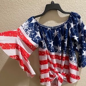 Flag blouse off or on shoulder